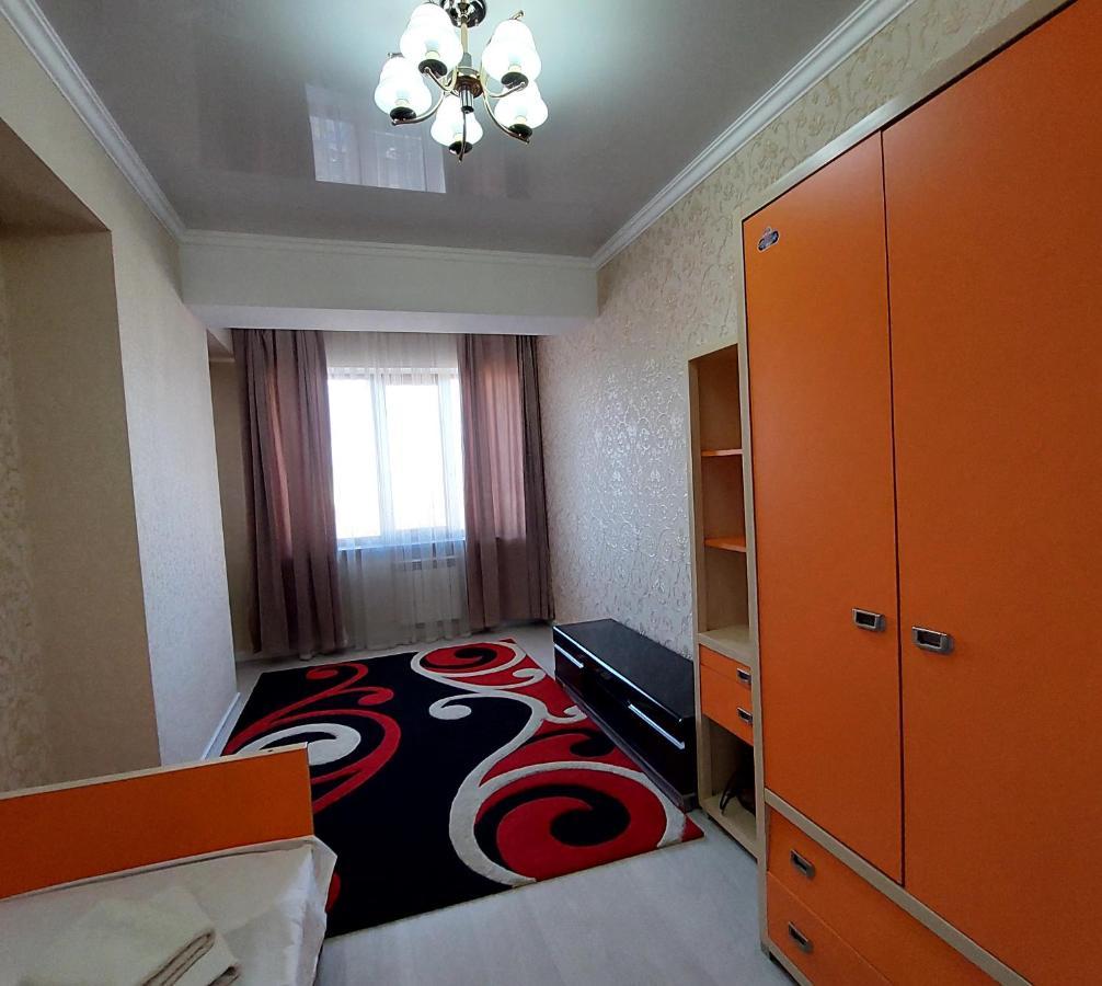 Elite Apartment In Street Mederova 50 Bishkek Esterno foto