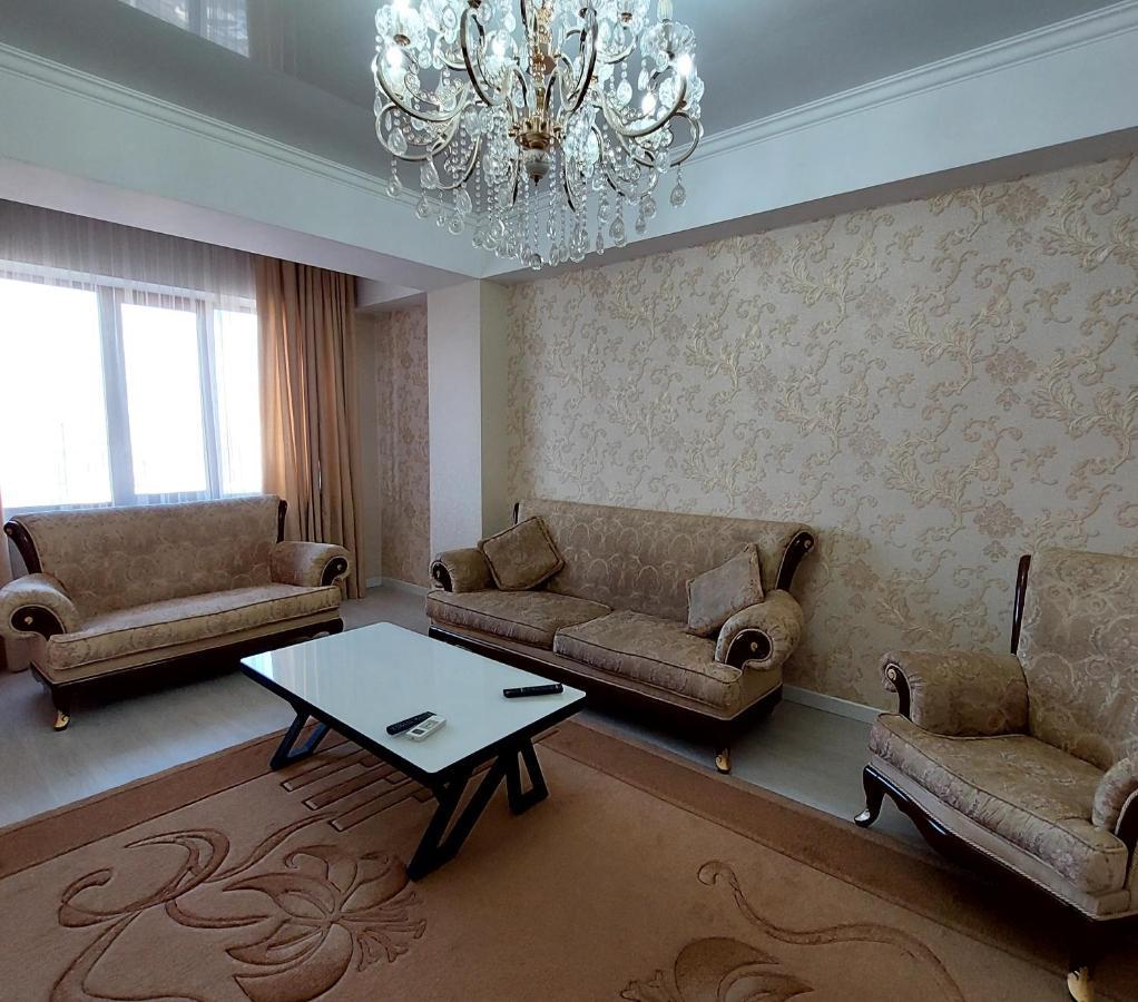 Elite Apartment In Street Mederova 50 Bishkek Esterno foto